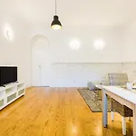 Santa Catarina Downtown Flat Apartman *