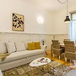 Apartament Santa Catarina Downtown Flat *